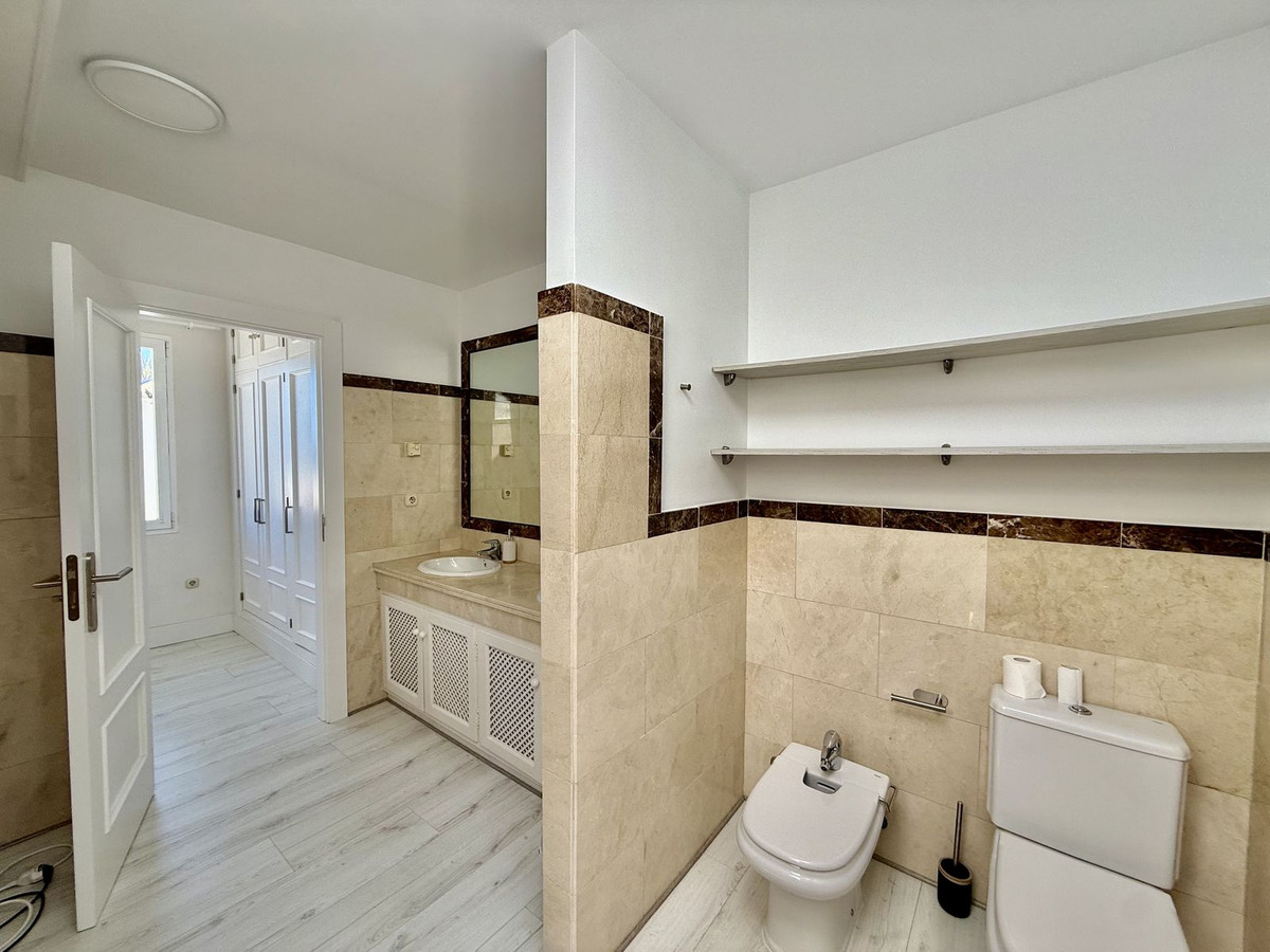 Appartement te koop in Casares Playa | 3 slaapkamers H5431978