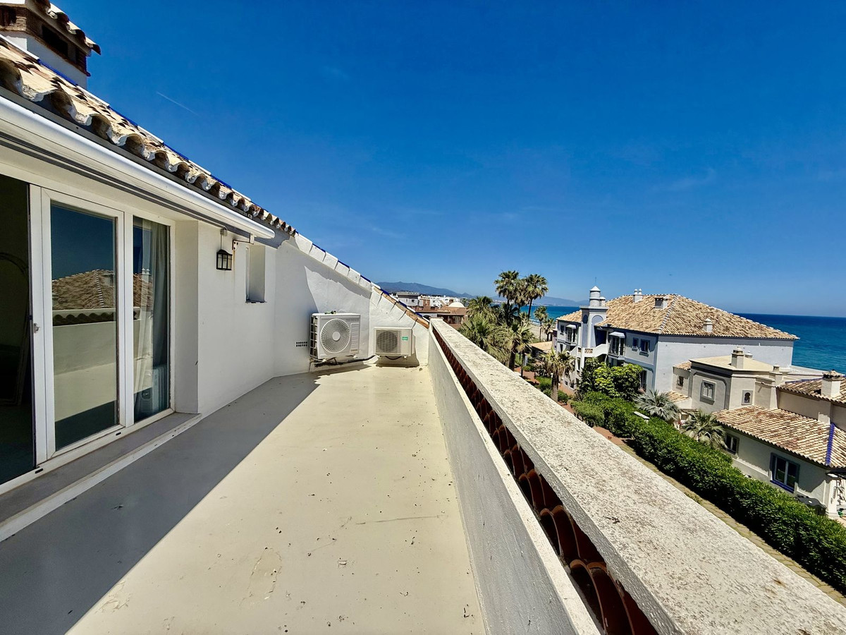 Appartement te koop in Casares Playa | 3 slaapkamers H5431978