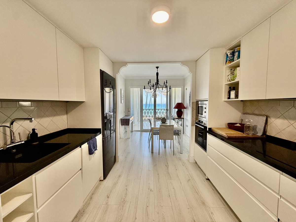 Appartement te koop in Casares Playa | 3 slaapkamers H5431978