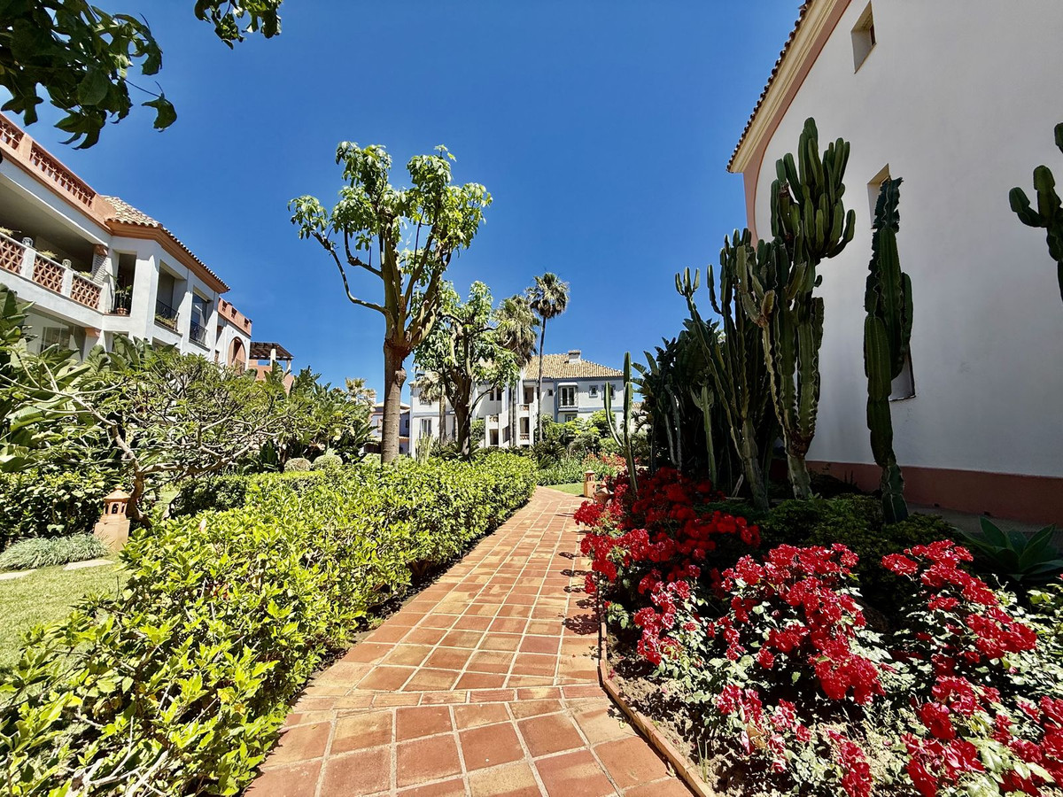 Appartement te koop in Casares Playa | 3 slaapkamers H5431978