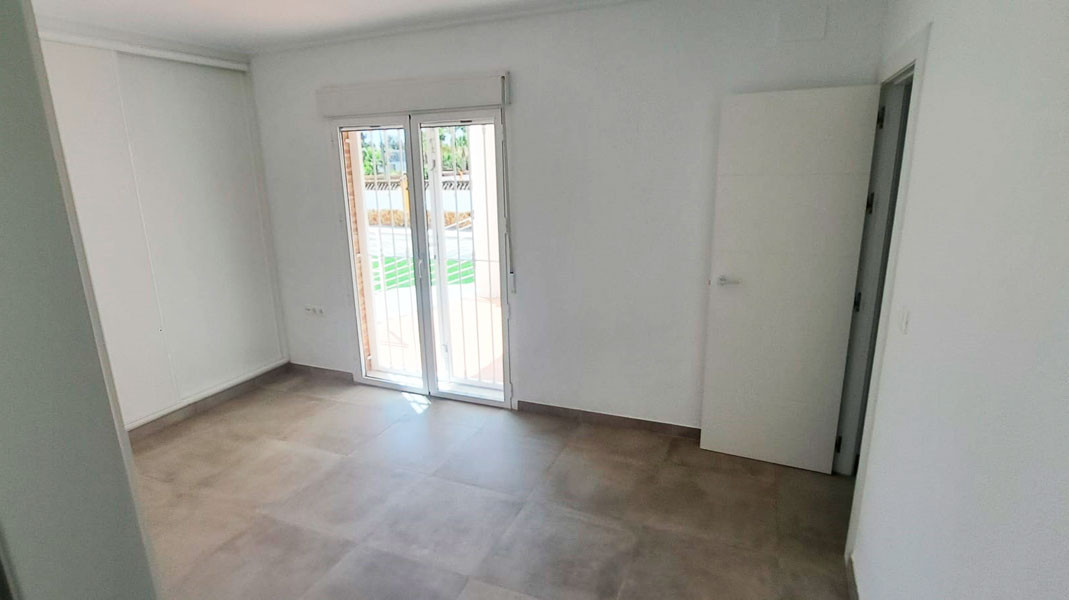 Penthouse te koop in Catral | 3 slaapkamers H5425378