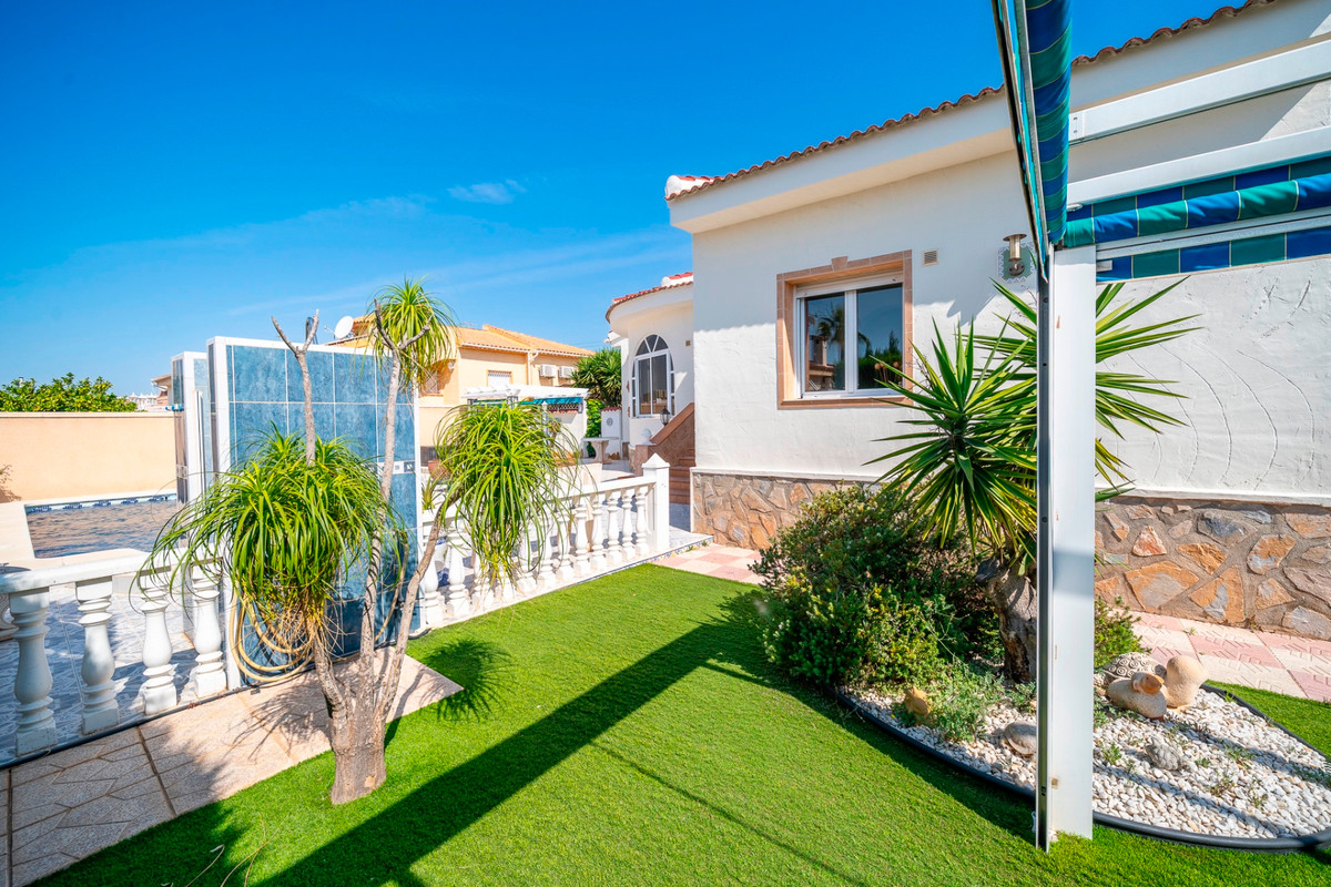 Property main view 44