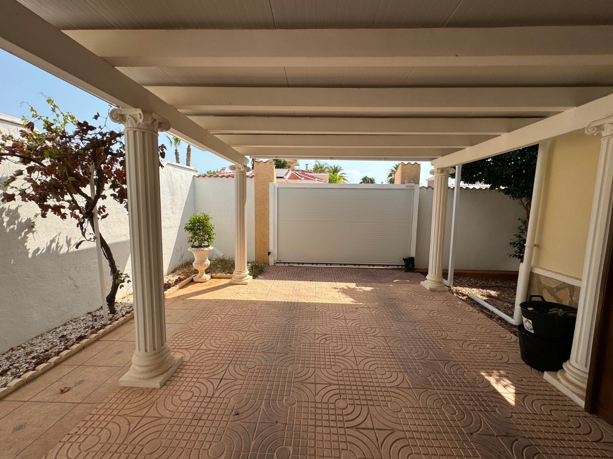 Huis te koop in Ciudad Quesada | 3 slaapkamers H5448721