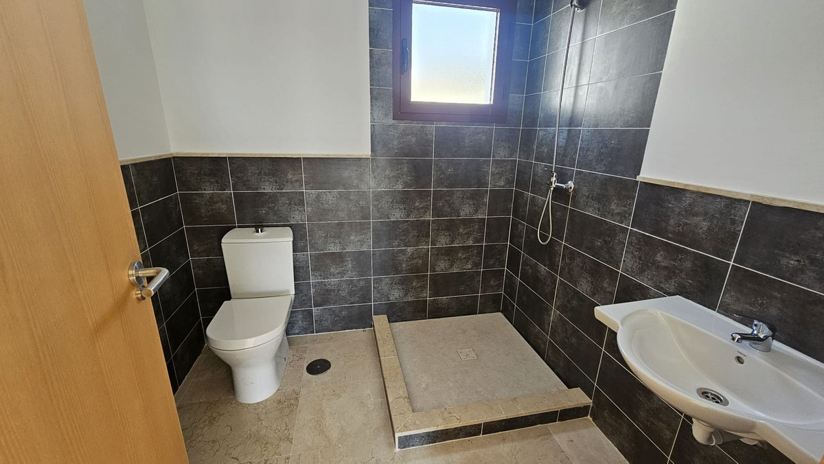 Huis te koop in Doña Julia | 2 slaapkamers H5311807