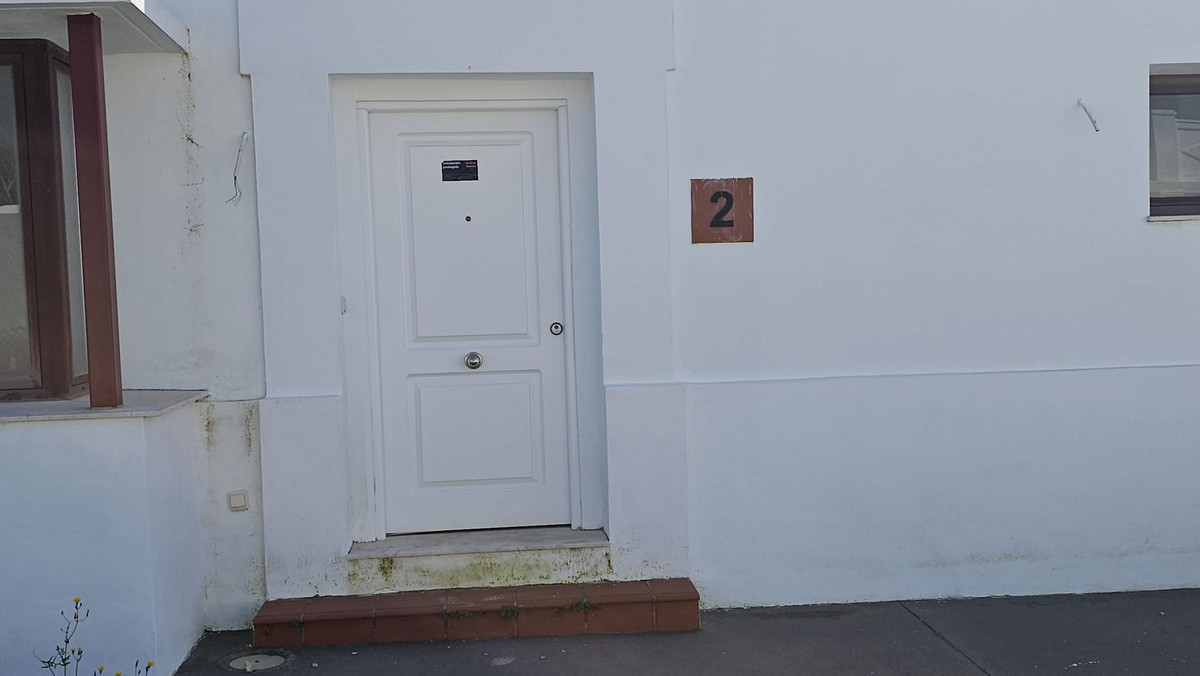 Huis te koop in Doña Julia | 2 slaapkamers H5311807