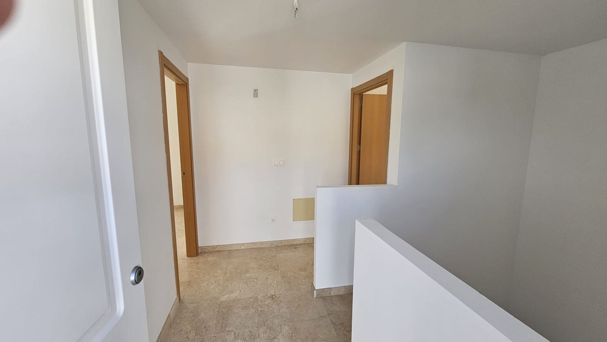 Huis te koop in Doña Julia | 2 slaapkamers H5311807