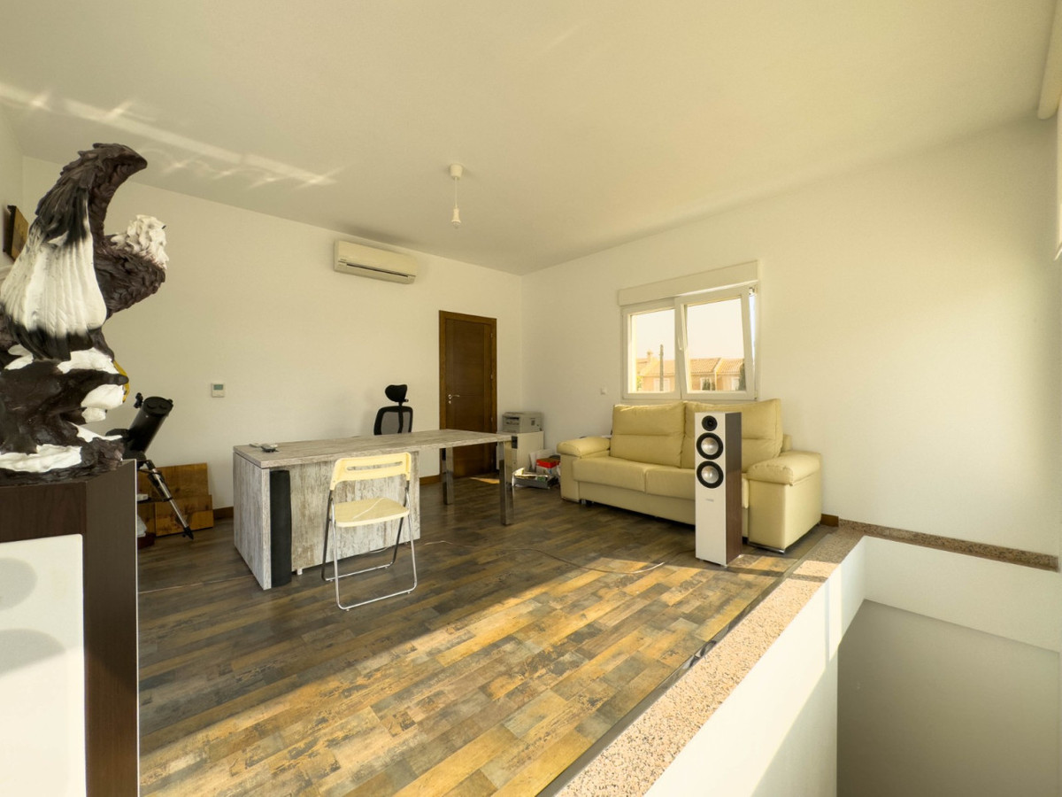 Property main view 32