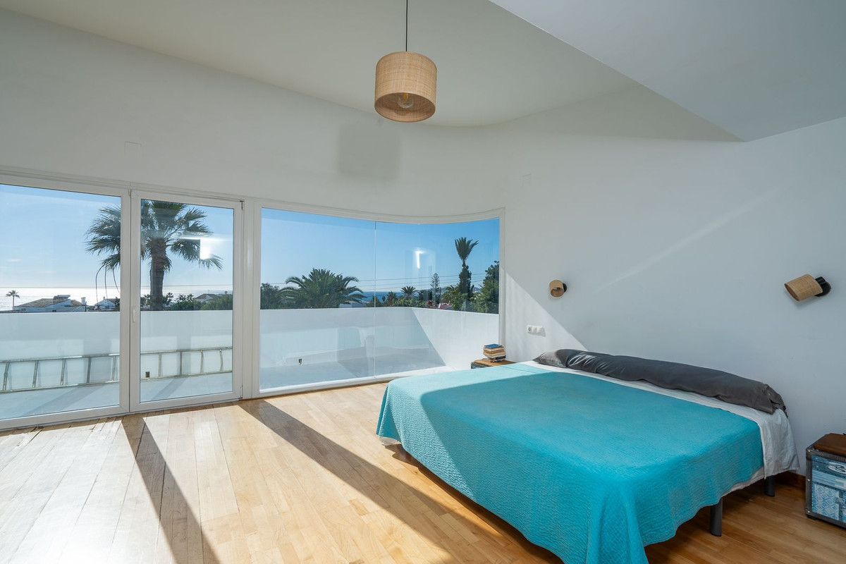 Huis te koop in El Faro | 3 slaapkamers H5264203