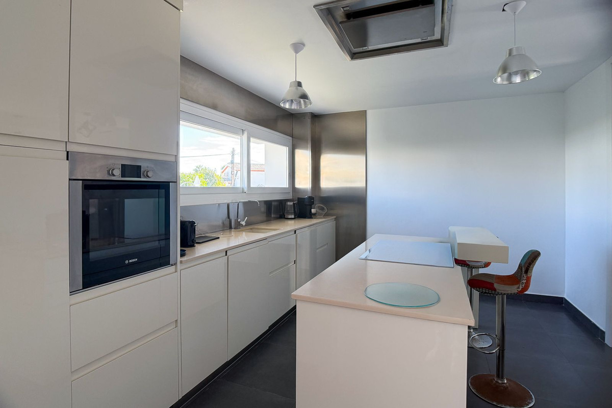 Restaurant te koop in El Faro | 3 slaapkamers H5400043