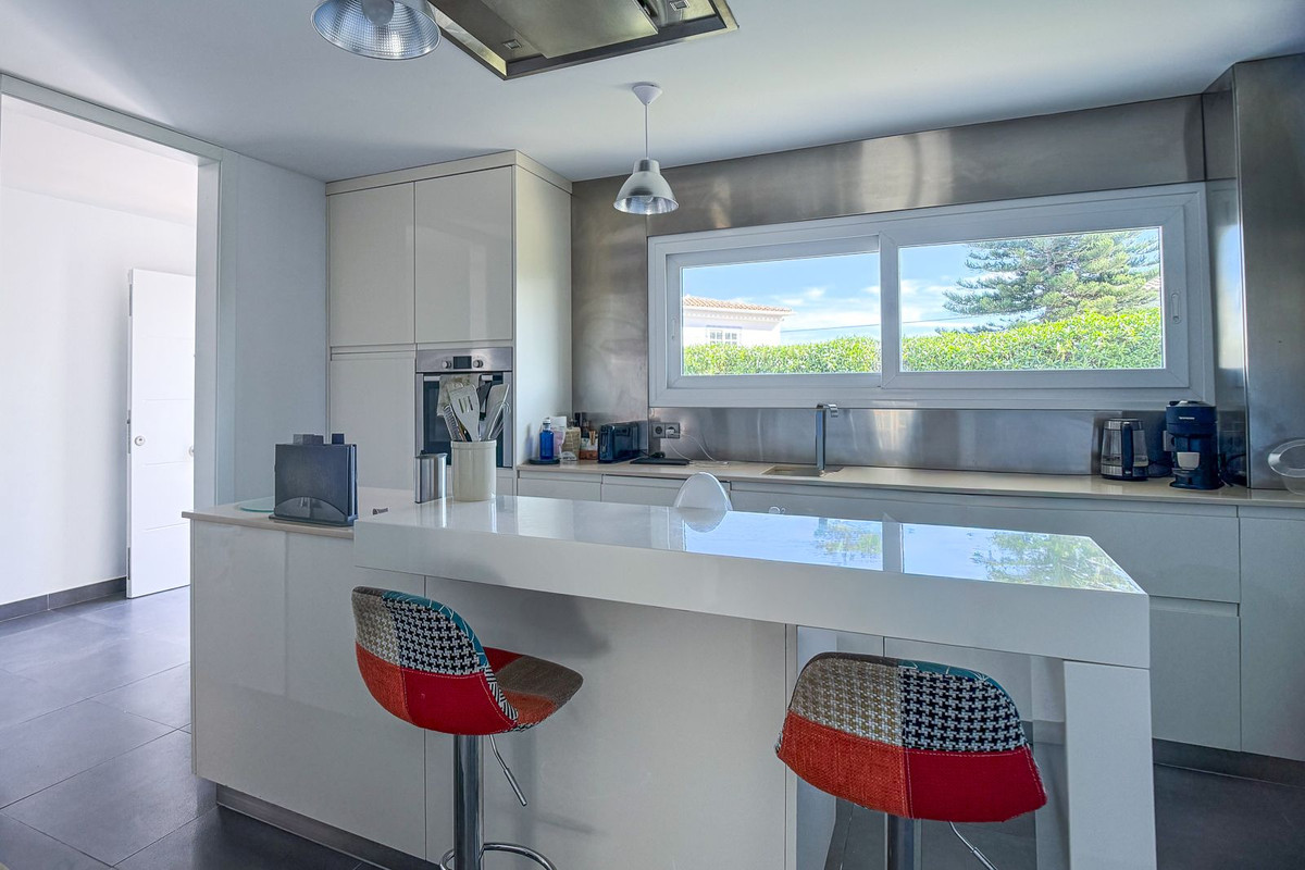 Restaurant te koop in El Faro | 3 slaapkamers H5400043