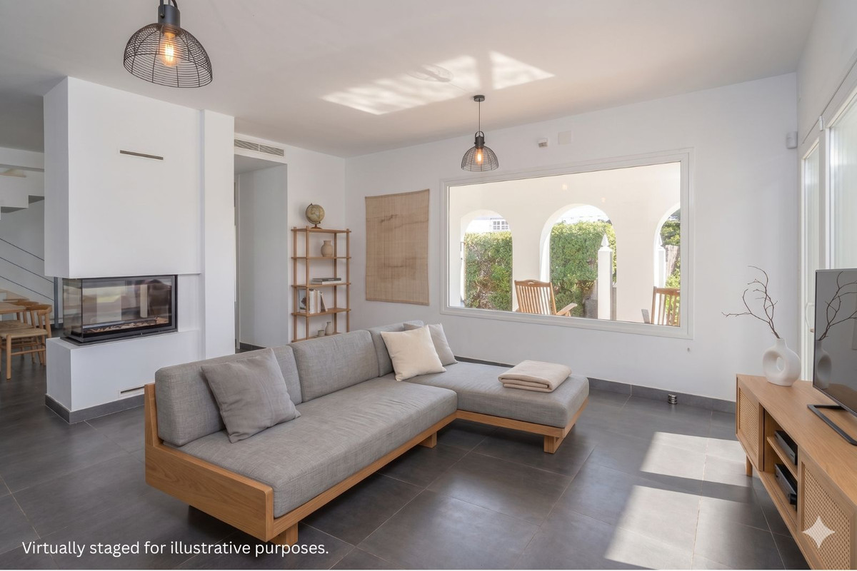 Restaurant te koop in El Faro | 3 slaapkamers H5400043