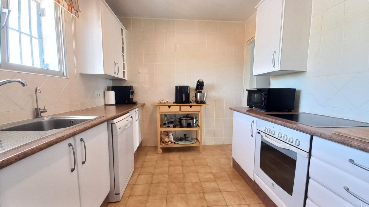 Anders te koop in El Faro | 2 slaapkamers H5401843