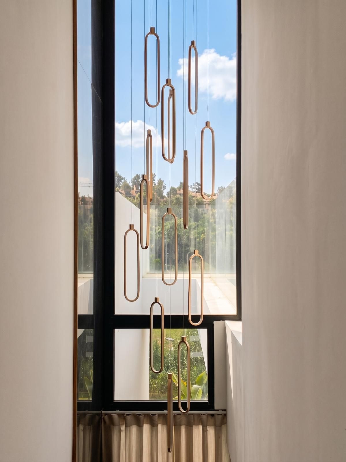 Anders te koop in El Paraiso | 4 slaapkamers H5489980