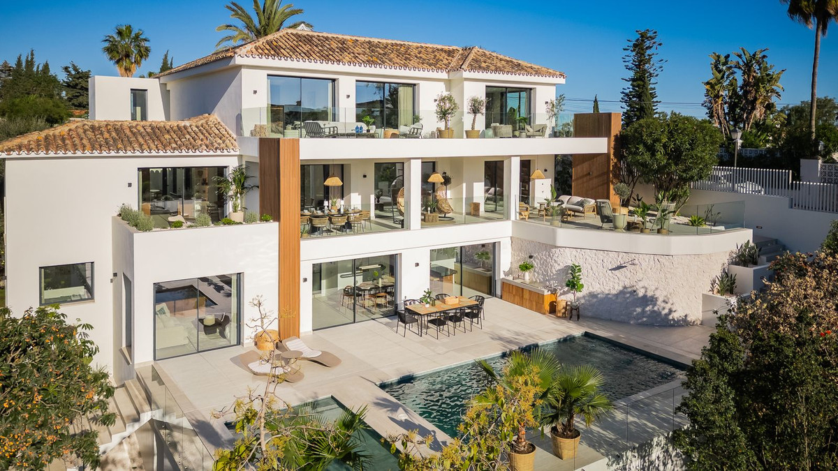 Vrijstaande Villa in El Rosario-1
