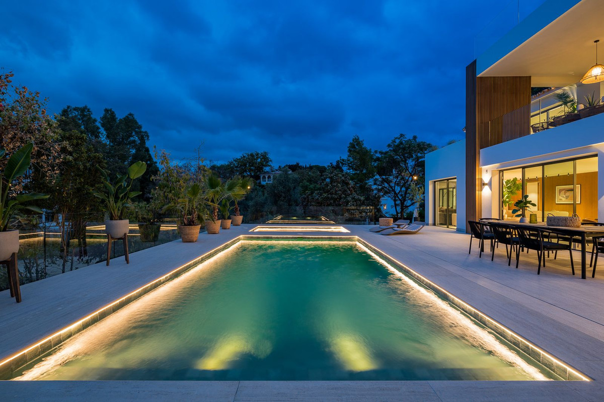 Vrijstaande Villa in El Rosario-42