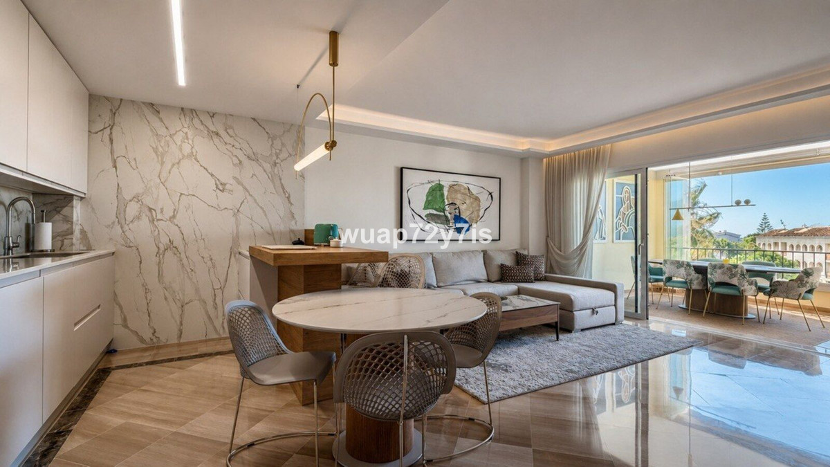 Bedrijfsgebouwen te koop in Elviria | 3 slaapkamers H5389705