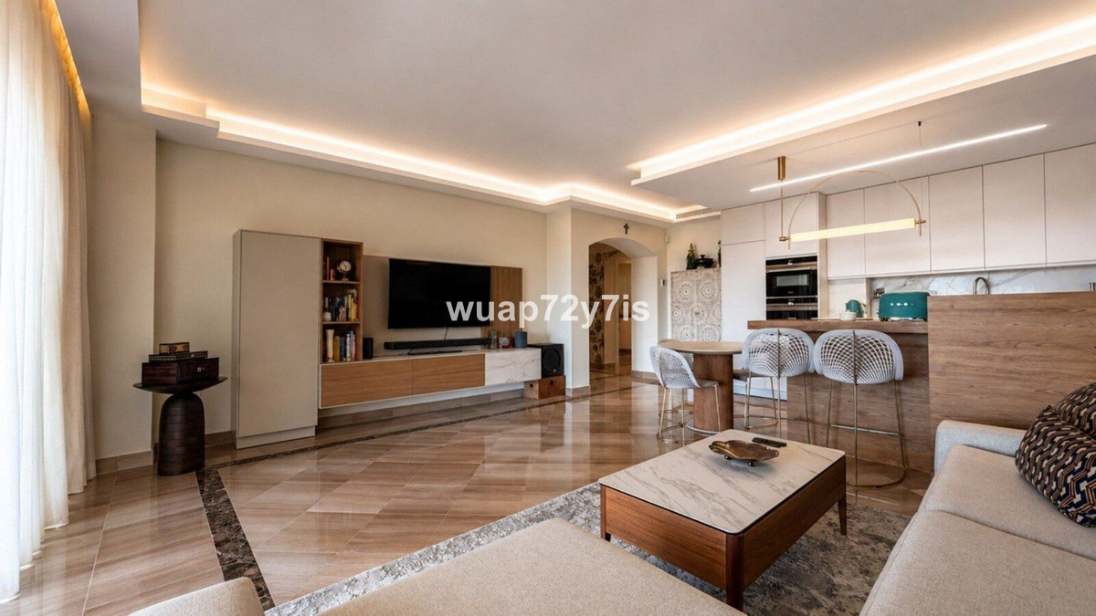 Bedrijfsgebouwen te koop in Elviria | 3 slaapkamers H5389705