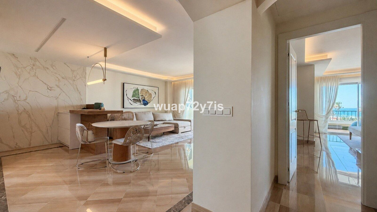 Bedrijfsgebouwen te koop in Elviria | 3 slaapkamers H5389705
