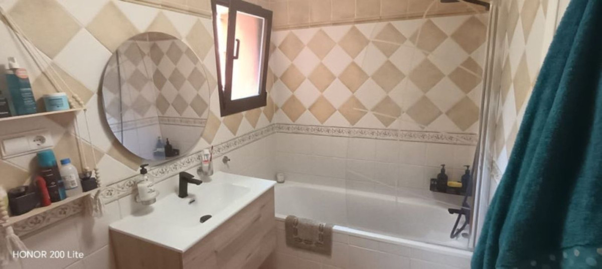 Appartement te koop in Elviria | 3 slaapkamers H5455156