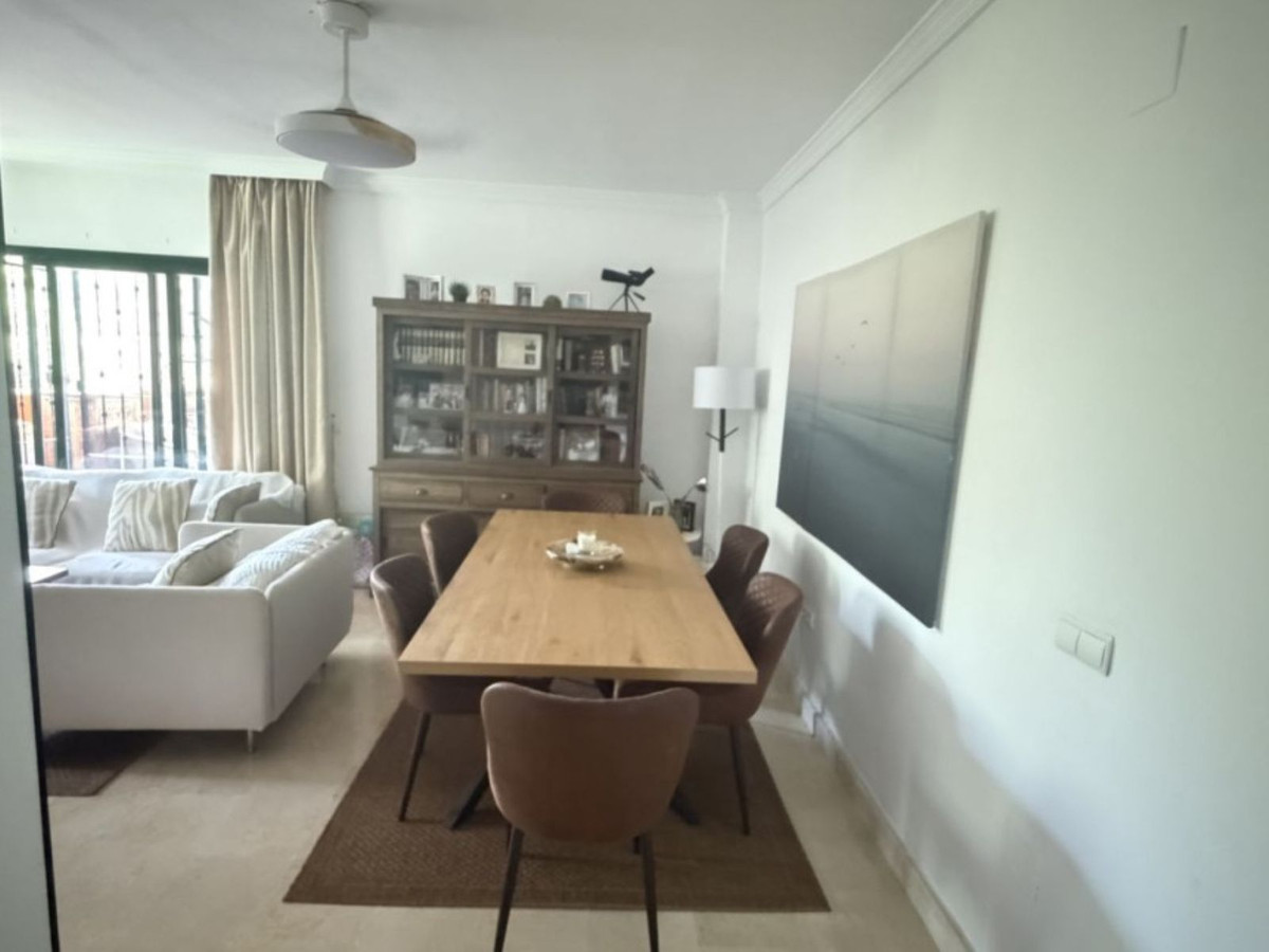 Appartement te koop in Elviria | 3 slaapkamers H5455156