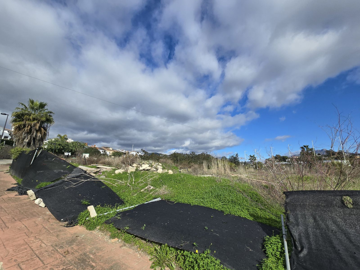 Appartement te koop in Estepona | 0 slaapkamers H5272378