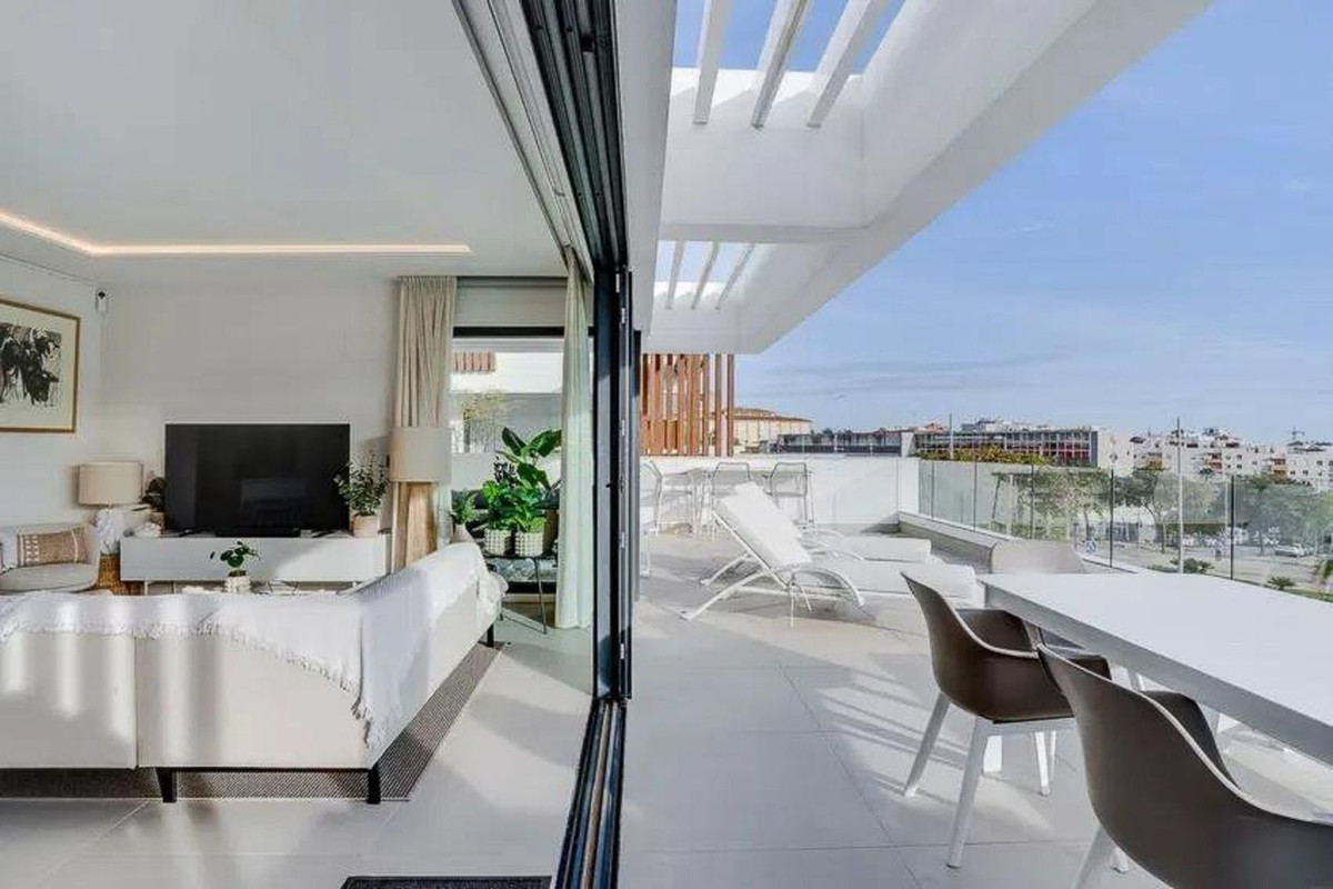 Huis te koop in Estepona | 3 slaapkamers H5287099