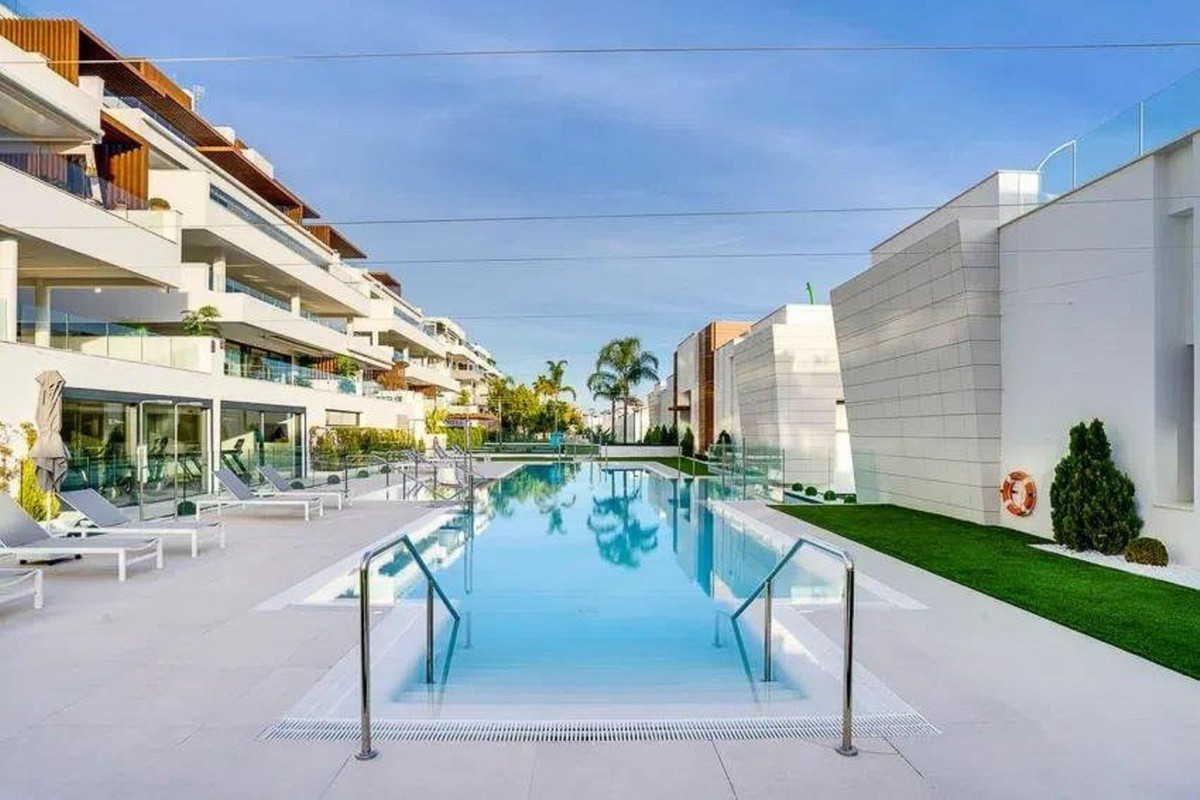 Huis te koop in Estepona | 3 slaapkamers H5287099