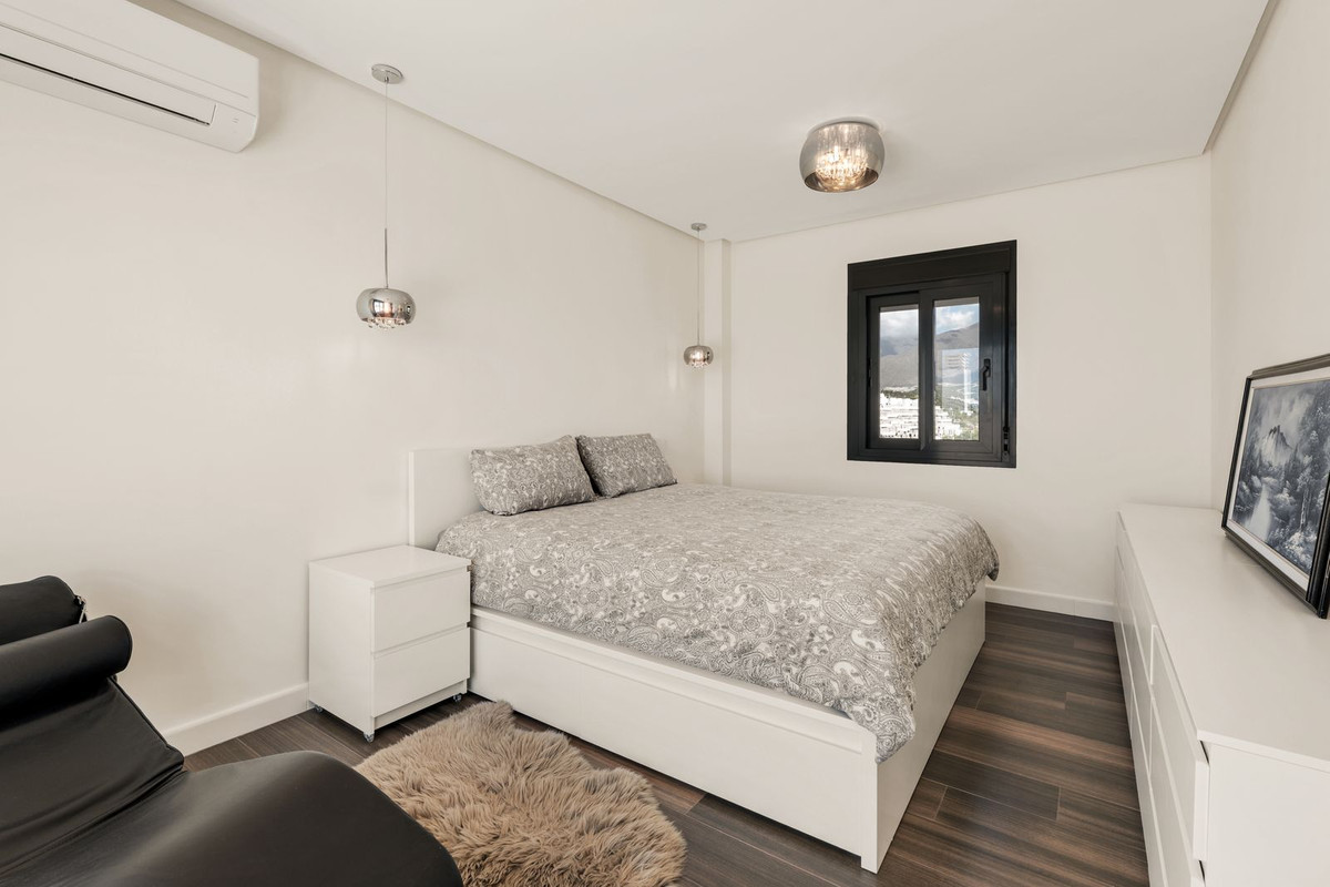 Commercieel te koop in Estepona | 3 slaapkamers H5379181