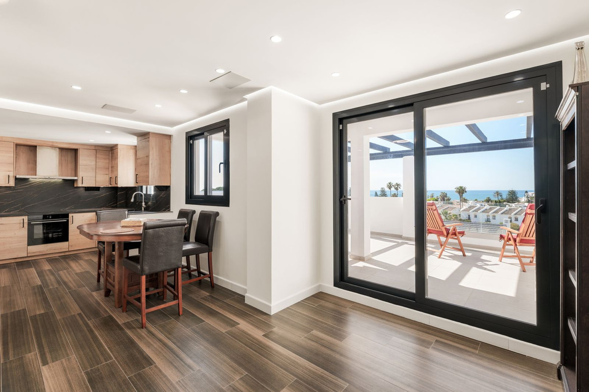 Commercieel te koop in Estepona | 3 slaapkamers H5379181