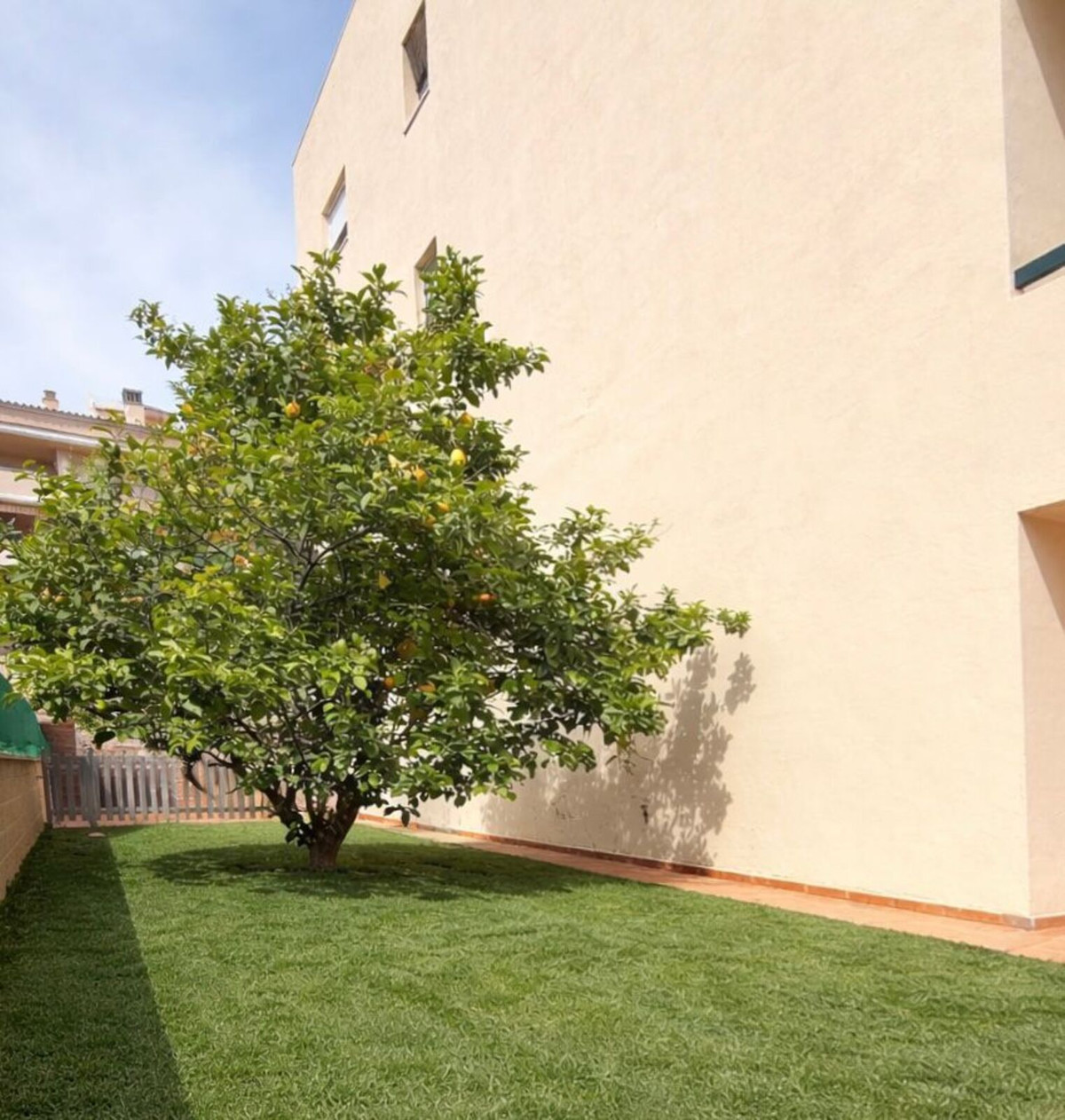 Commercieel te koop in Estepona | 3 slaapkamers H5389657