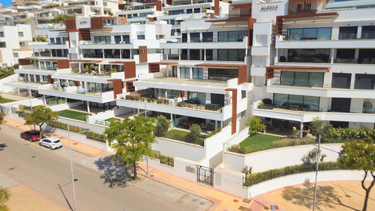 Appartement te koop in Estepona | 2 slaapkamers H5394328