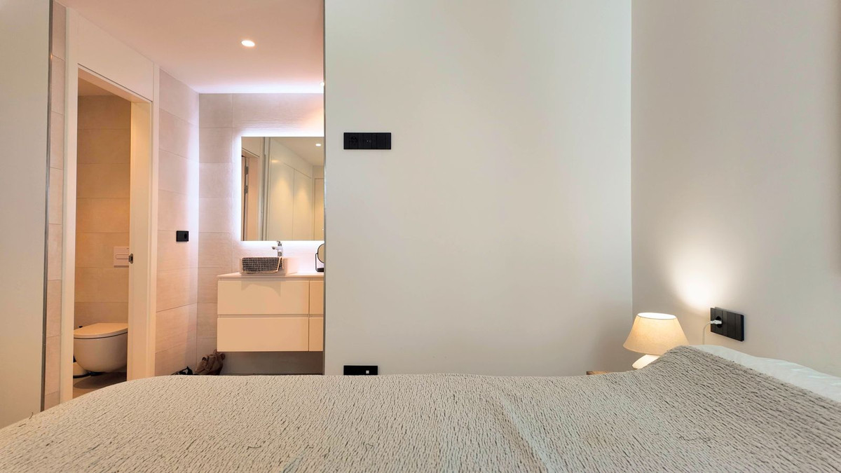 Appartement te koop in Estepona | 2 slaapkamers H5394328