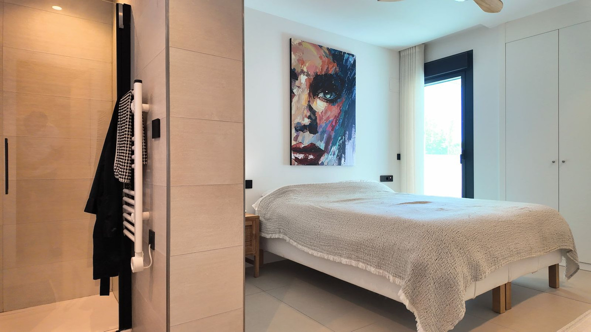 Appartement te koop in Estepona | 2 slaapkamers H5394328