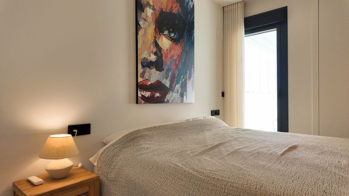 Appartement te koop in Estepona | 2 slaapkamers H5394328