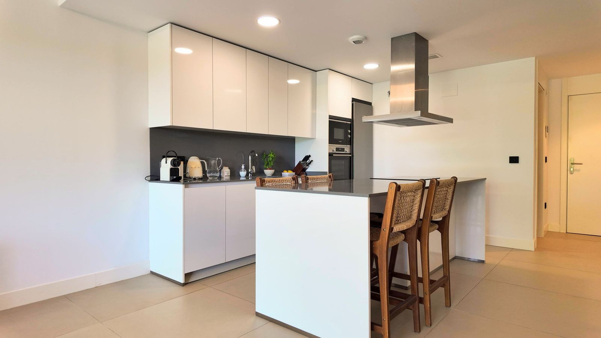 Appartement te koop in Estepona | 2 slaapkamers H5394328