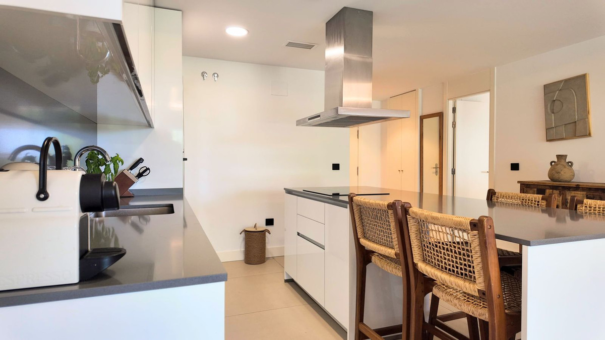Appartement te koop in Estepona | 2 slaapkamers H5394328