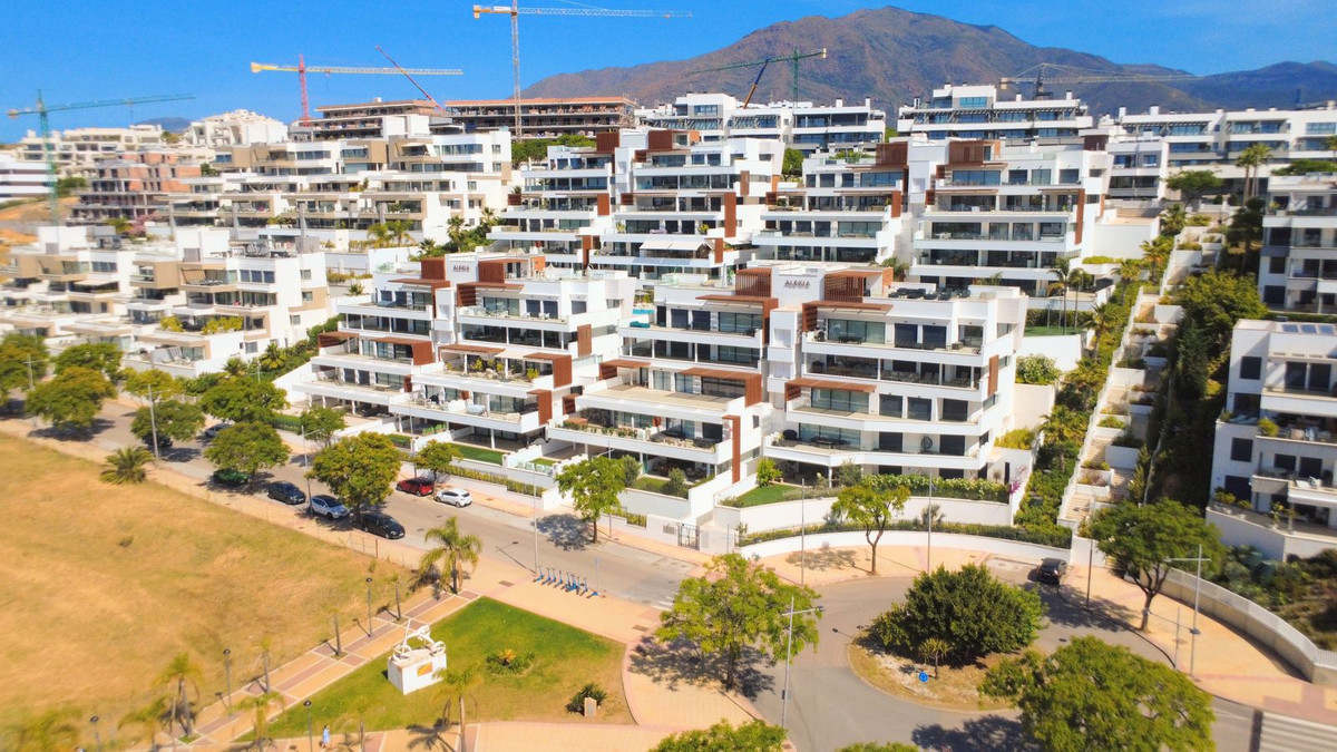 Appartement te koop in Estepona | 2 slaapkamers H5394328
