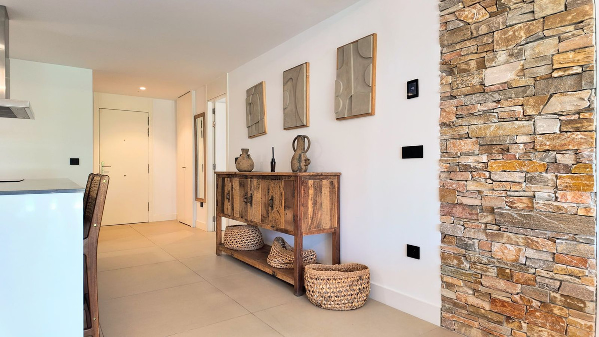 Appartement te koop in Estepona | 2 slaapkamers H5394328
