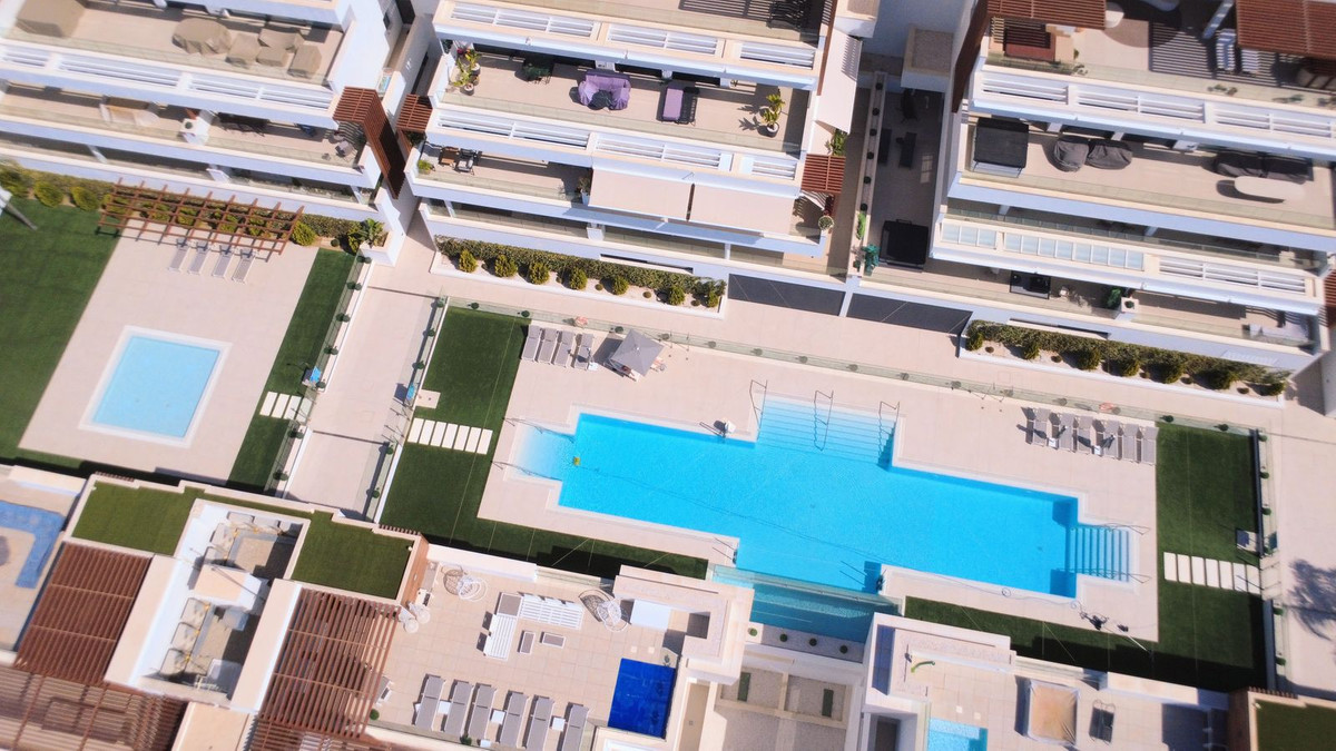 Appartement te koop in Estepona | 2 slaapkamers H5394328