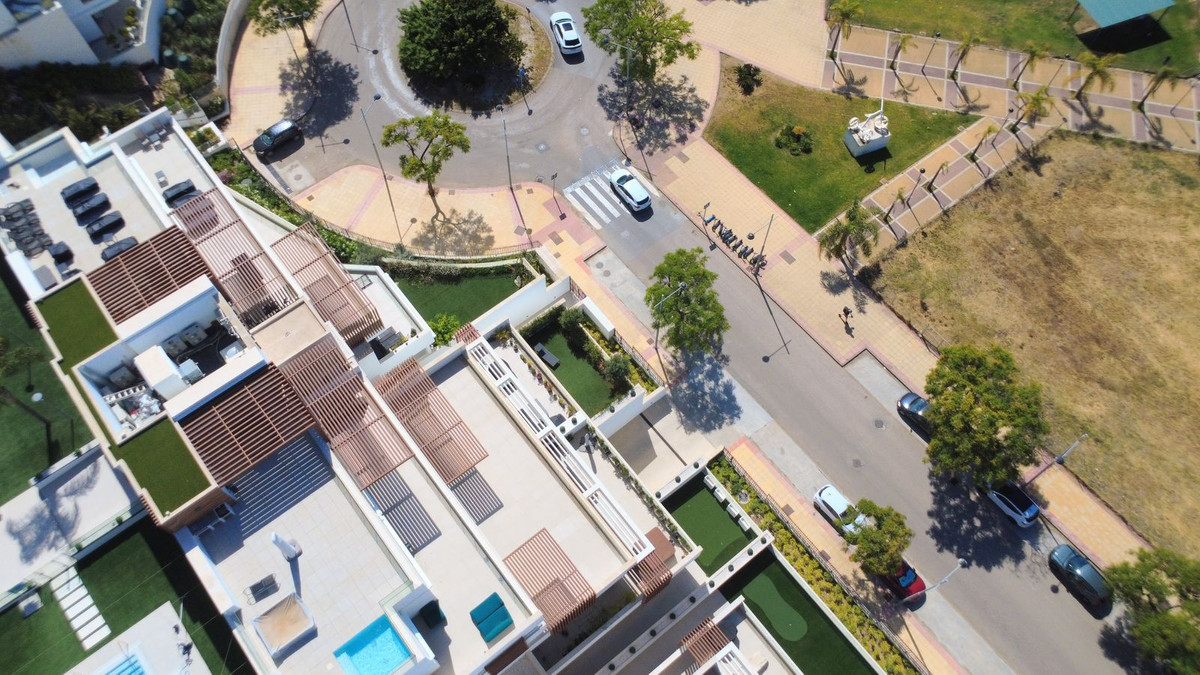 Appartement te koop in Estepona | 2 slaapkamers H5394328
