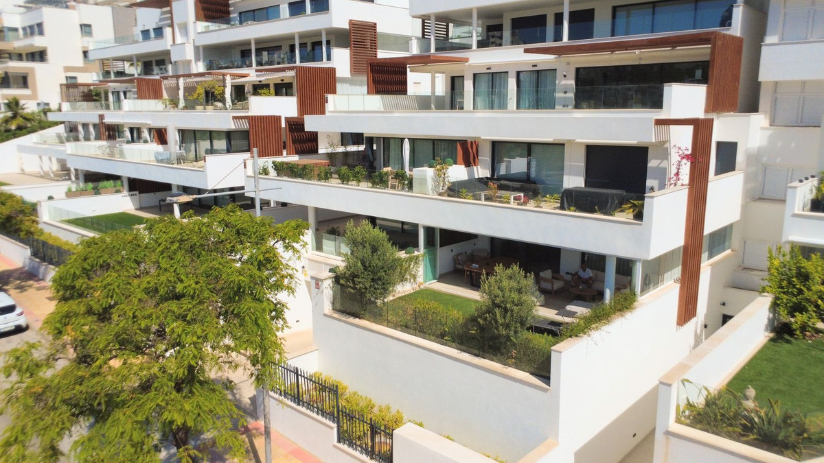 Appartement te koop in Estepona | 2 slaapkamers H5394328
