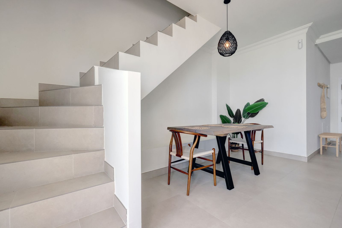 Anders te koop in Estepona | 2 slaapkamers H5399842