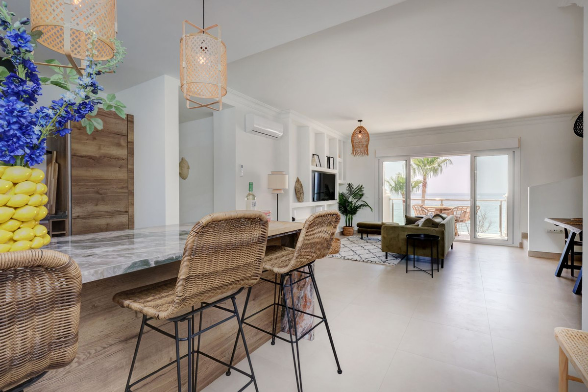 Anders te koop in Estepona | 2 slaapkamers H5399842
