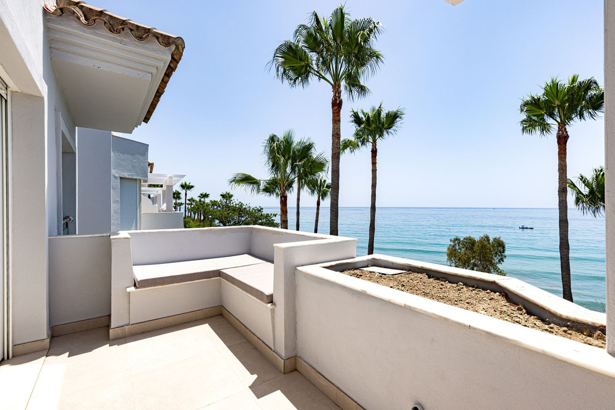 Anders te koop in Estepona | 2 slaapkamers H5399842