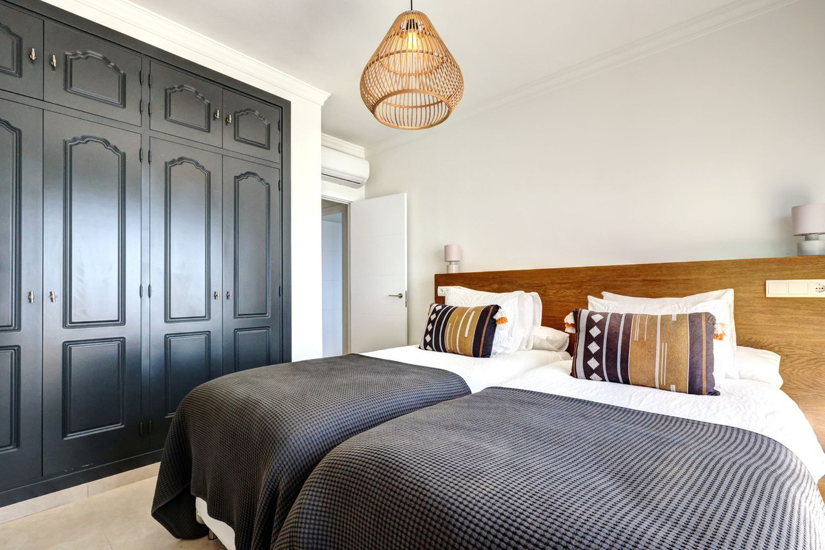 Anders te koop in Estepona | 2 slaapkamers H5399842