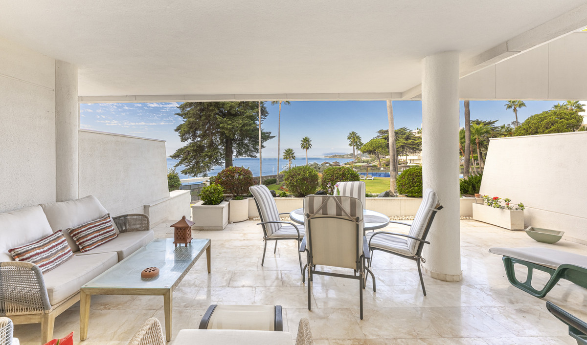 Appartement te koop in Estepona | 3 slaapkamers H5423671