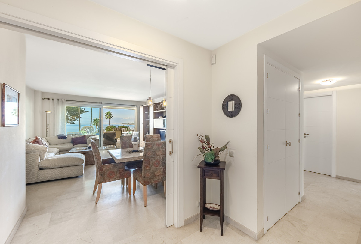 Appartement te koop in Estepona | 3 slaapkamers H5423671