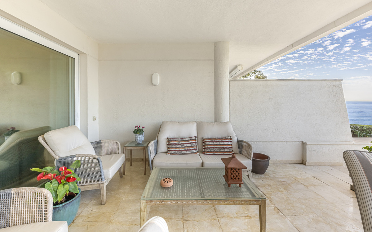 Appartement te koop in Estepona | 3 slaapkamers H5423671