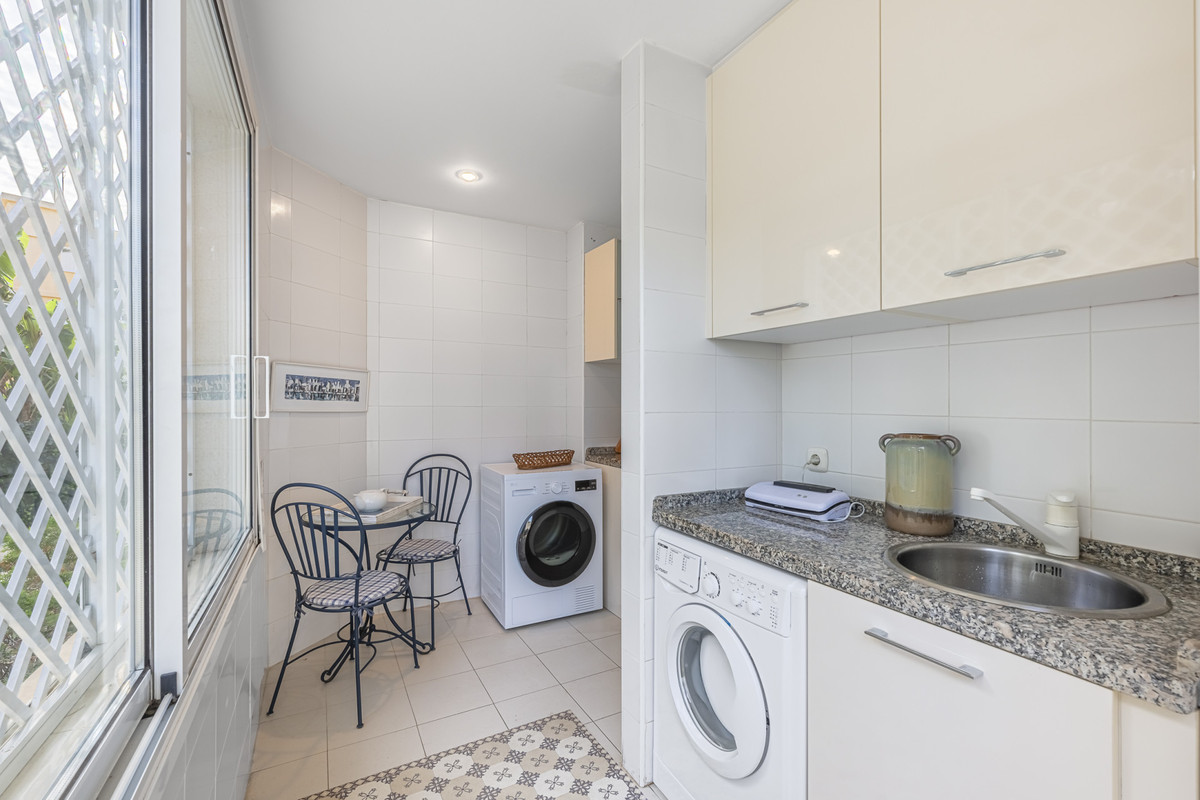 Appartement te koop in Estepona | 3 slaapkamers H5423671