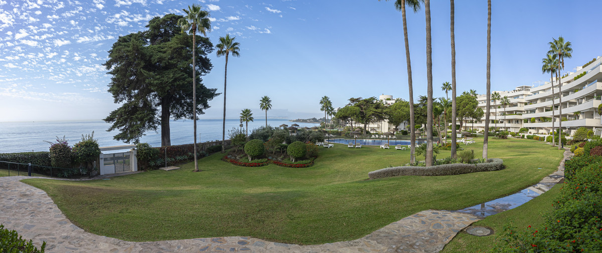 Appartement te koop in Estepona | 3 slaapkamers H5423671